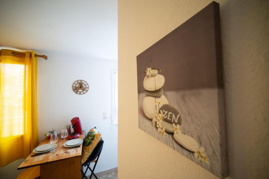 Fully Equipped Apartment Ideal For 2 People Марсилия Екстериор снимка